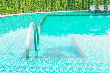 infinity pool